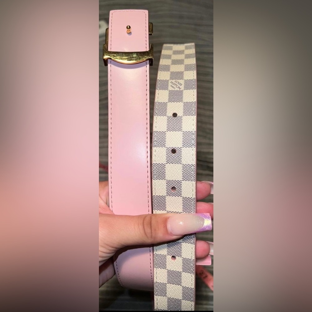 LV Initiales Reversible Belt, size 34” - Picture 6 of 7